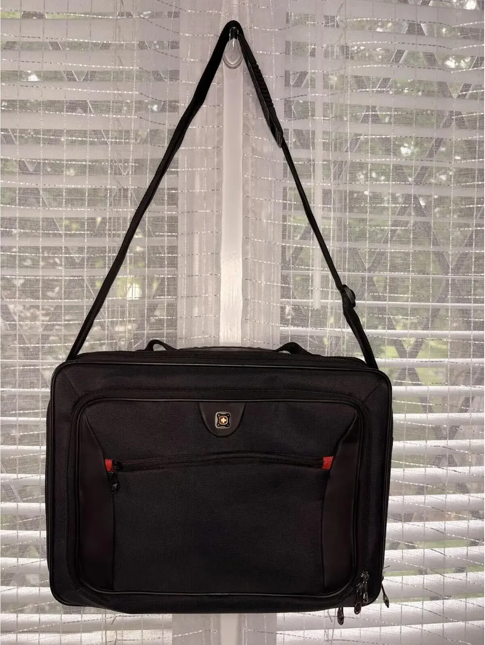 SWISSGEAR Wenger Laptop Briefcase TSA Checkpoint Friendly Travel Bag 17” Black